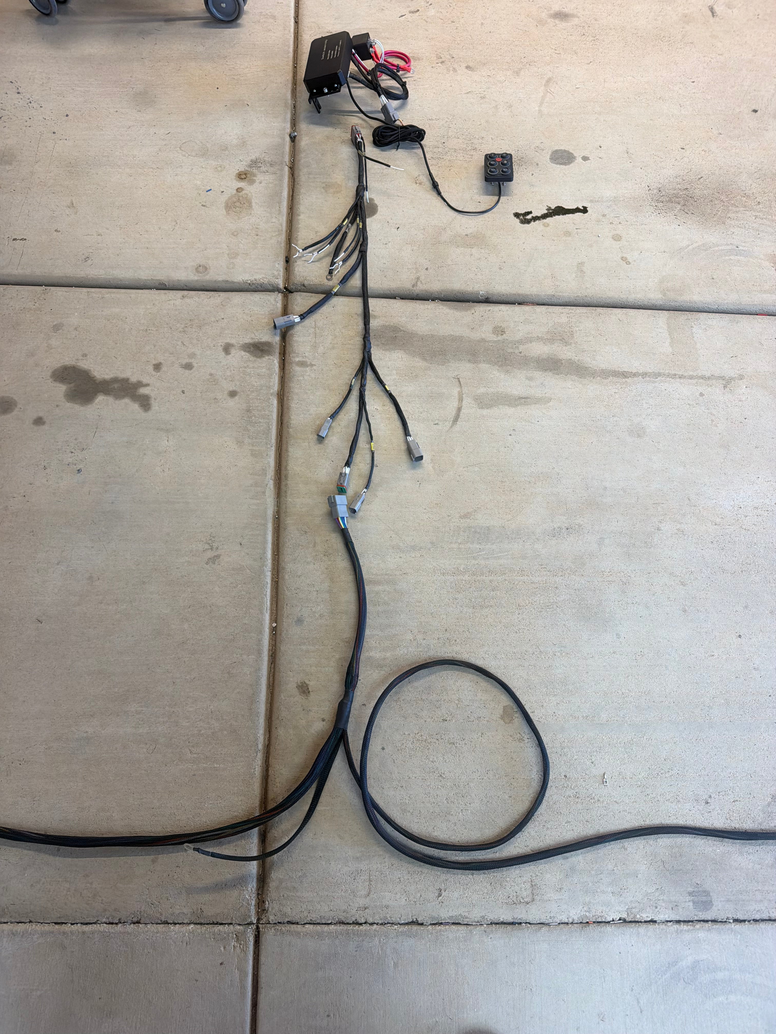 Premium Universal Vehicle chassis harness